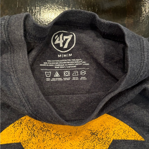 Men’s ‘47 brand university of Michigan t shirt - Picture 3 of 3